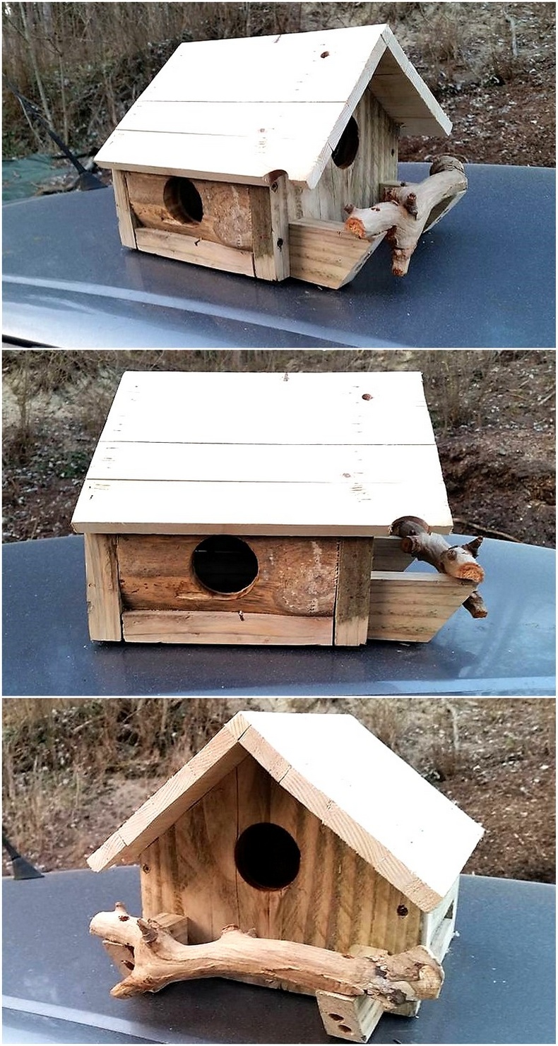 wood pallet birdhouse