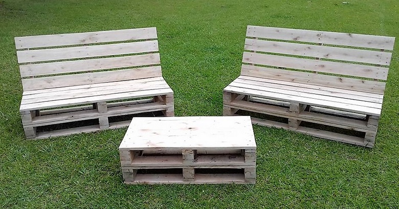 Wood Pallet Furniture Ideas, Plans and DIY Projects.
