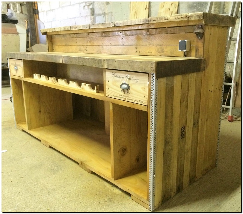 wood pallet recycled bar