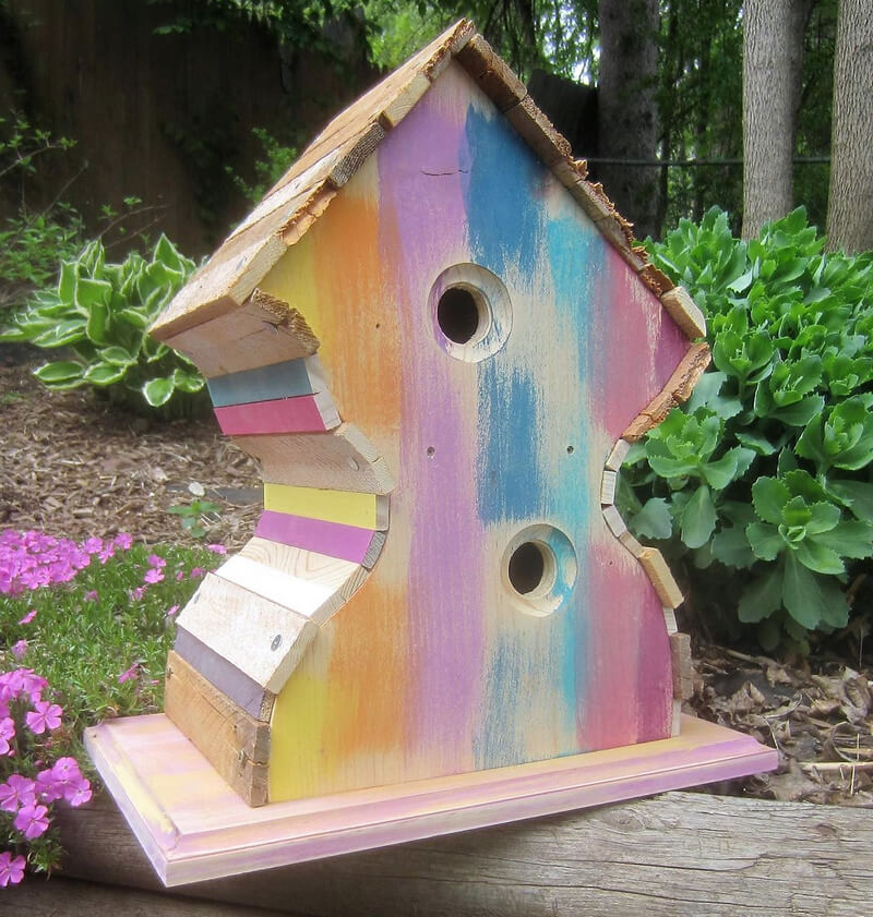 wood pallets birdhouse 10
