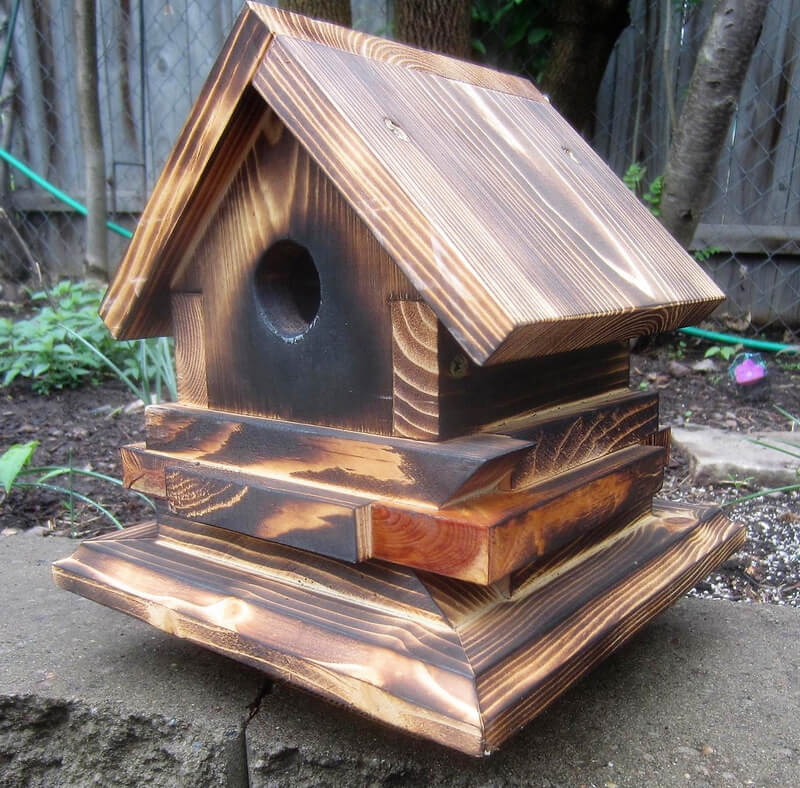 wood pallets birdhouse 12